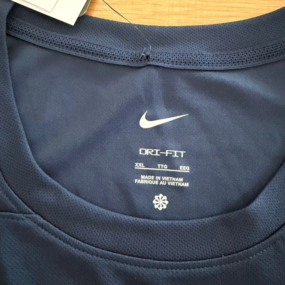 Nike Cleveland Cavaliers Dri-FIT UPF 40+ Navy Blue Shirt Men XXL NEW